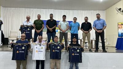 Imagem da notícia Veja o elenco dos 26 jogadores do CREC e a preparação para o tricampeonato estadual em 2026